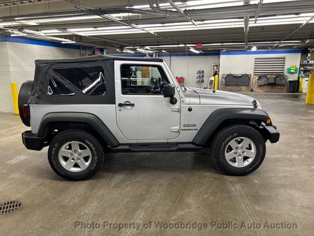 2011 Jeep Wrangler 4WD 2dr Mojave - 22762941 - 12