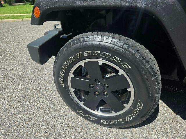 2011 Jeep Wrangler 4WD 2dr Mojave - 23039129 - 19