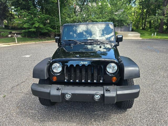 2011 Jeep Wrangler 4WD 2dr Mojave - 23039129 - 7