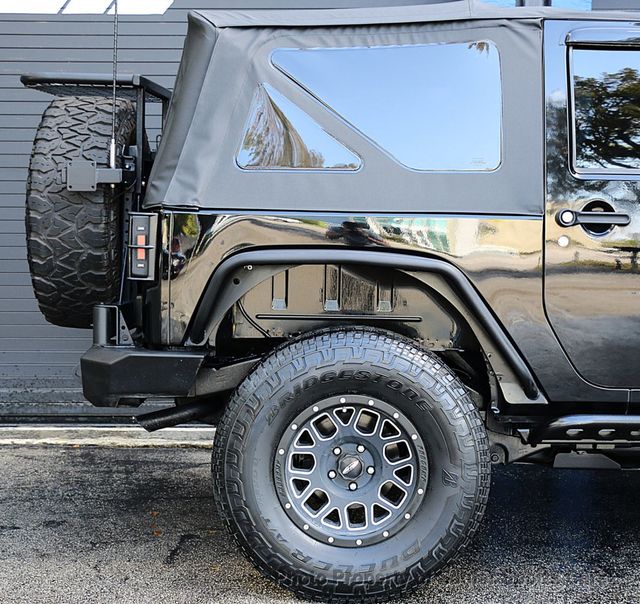 2011 Jeep Wrangler 4WD 2dr Rubicon - 23006251 - 21