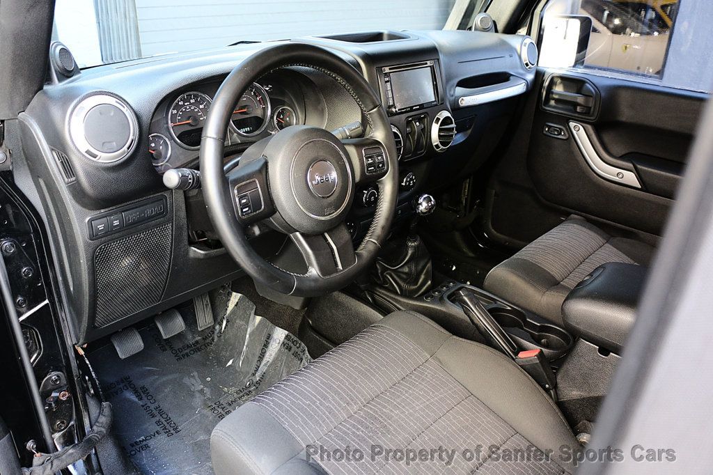 2011 Jeep Wrangler 4WD 2dr Rubicon - 23006251 - 26