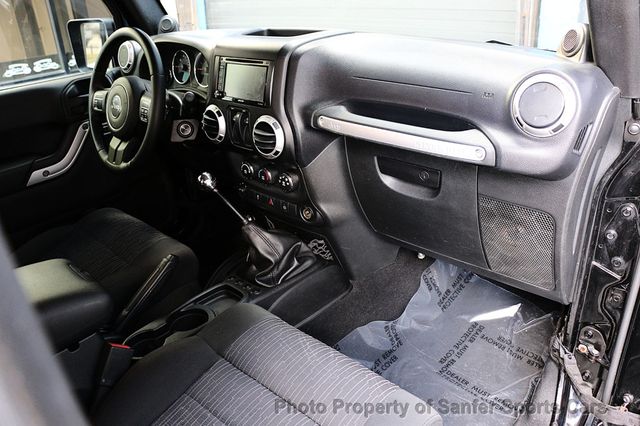 2011 Jeep Wrangler 4WD 2dr Rubicon - 23006251 - 27