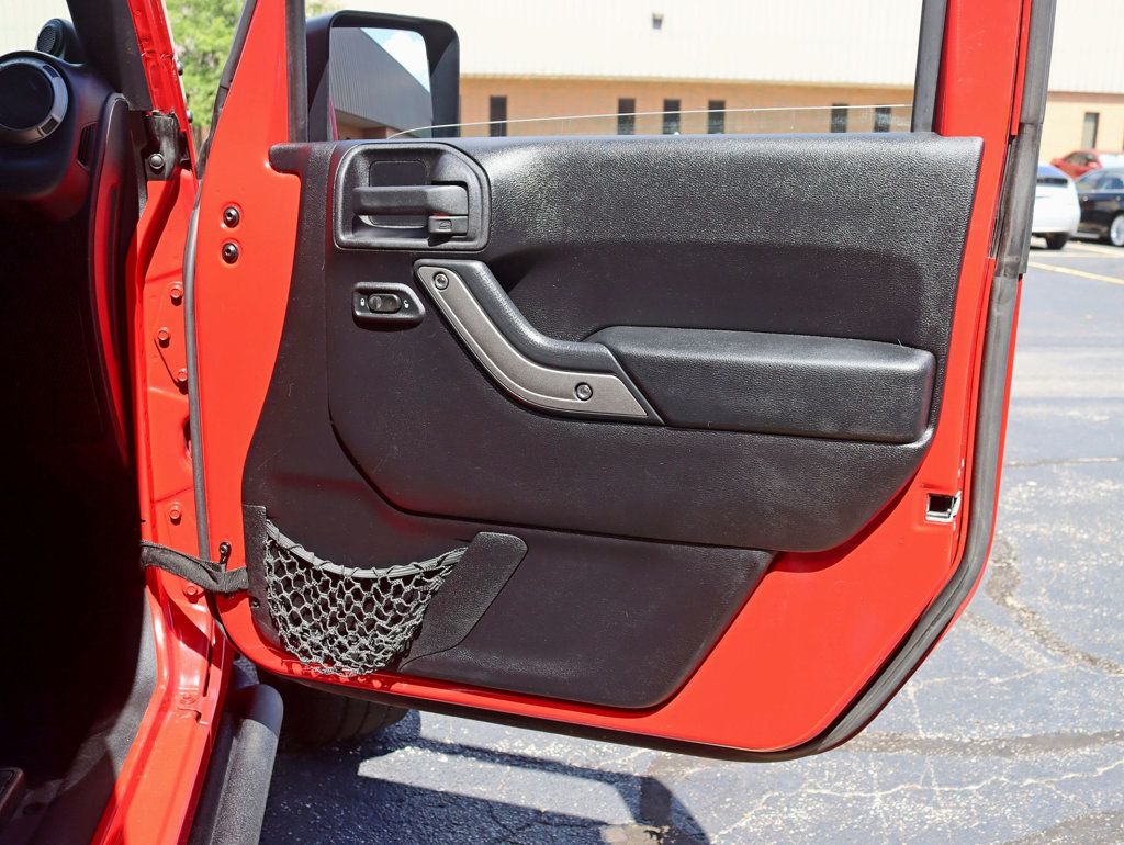 2011 Jeep Wrangler 4WD 2dr Sport - 22902200 - 22