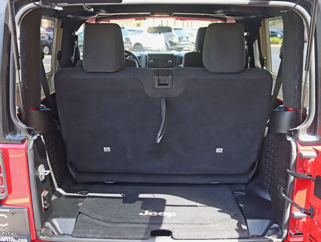 2011 Jeep Wrangler 4WD 2dr Sport - 22902200 - 23