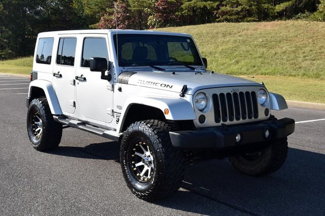 2011 Jeep Wrangler Unlimited 70th Anniversary photo 17