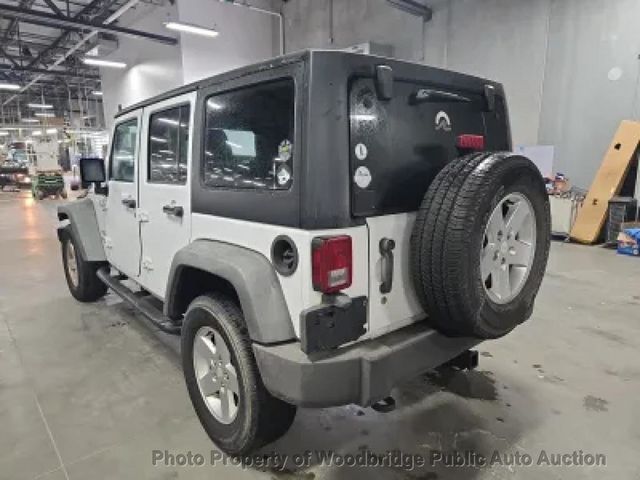 2011 Jeep Wrangler Unlimited 4WD 4dr Mojave - 22985275 - 1