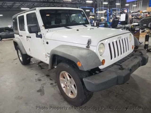 2011 Jeep Wrangler Unlimited 4WD 4dr Mojave - 22985275 - 4