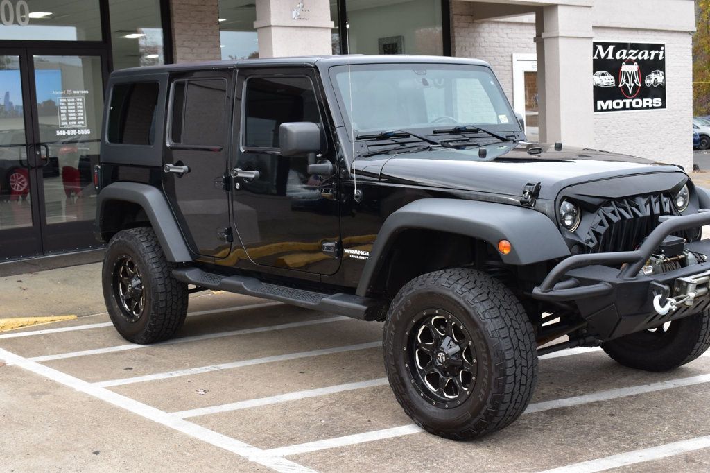 2011 Jeep Wrangler Unlimited 4WD 4dr Rubicon - 22678134 - 8