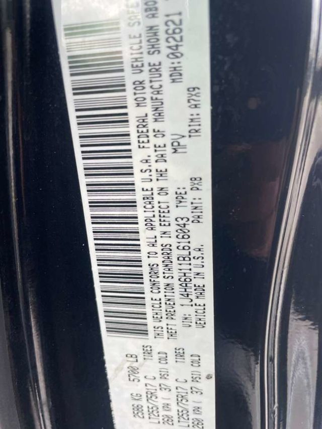 2011 Jeep Wrangler Unlimited 4WD 4dr Rubicon - 23002235 - 11