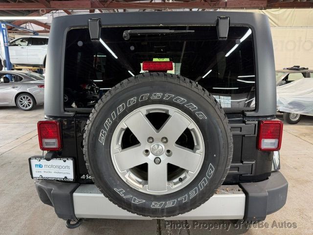 2011 Jeep Wrangler Unlimited 4WD 4dr Sahara - 23032212 - 1
