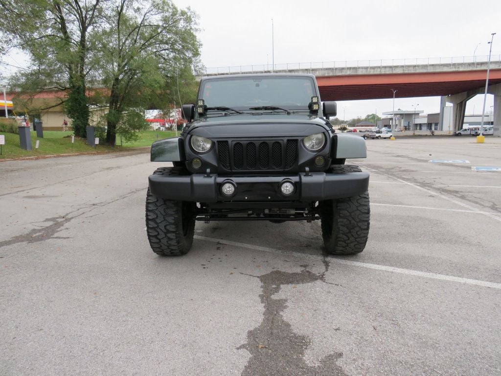 2011 Jeep Wrangler Unlimited 4WD 4dr Sahara - 22657468 - 2