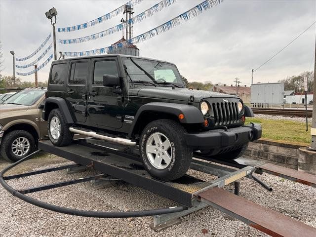 2011 Jeep Wrangler Unlimited 4WD 4dr Sport - 22383458 - 0
