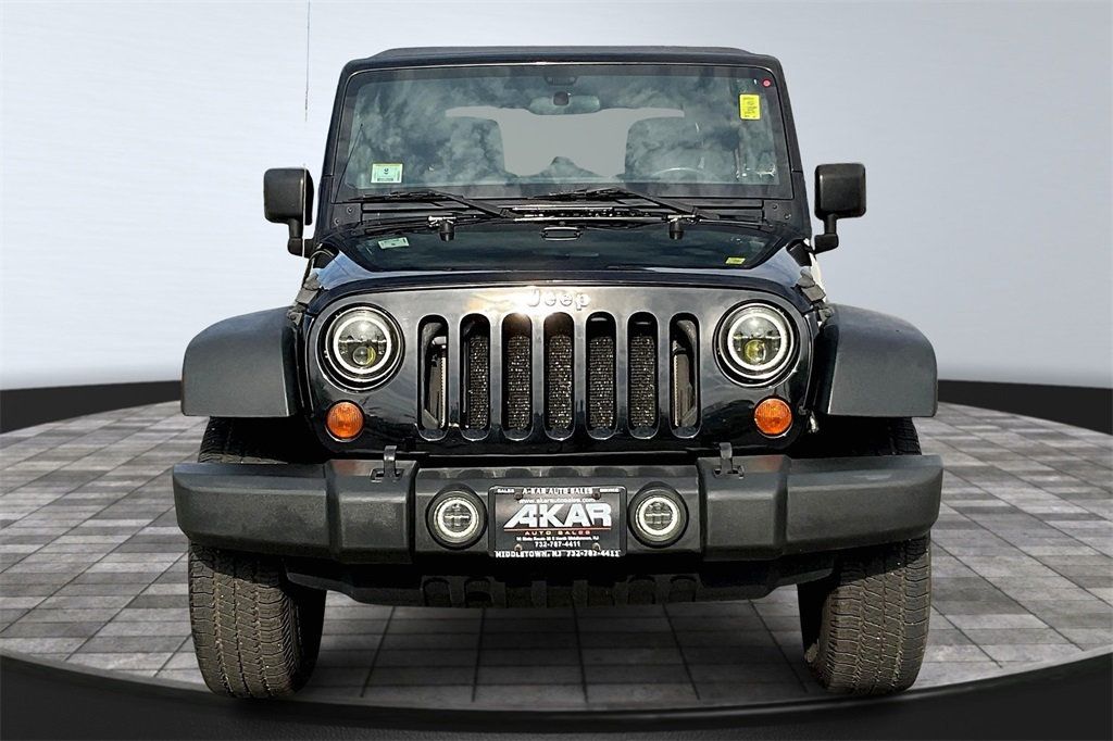 2011 Jeep Wrangler Unlimited Sport photo 2