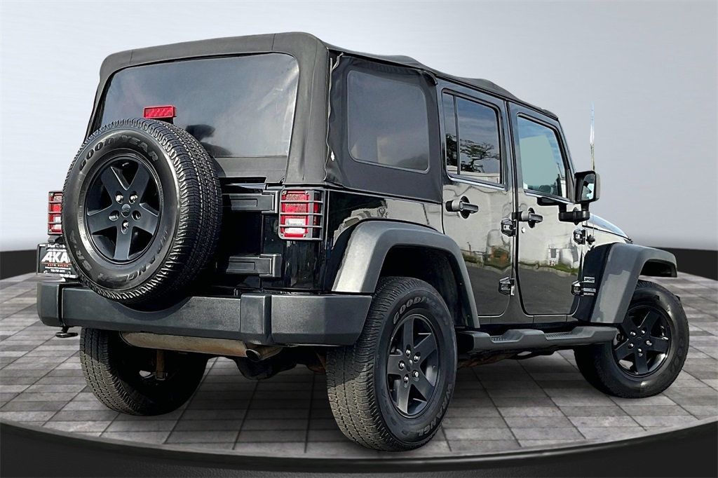 2011 Jeep Wrangler Unlimited Sport photo 5