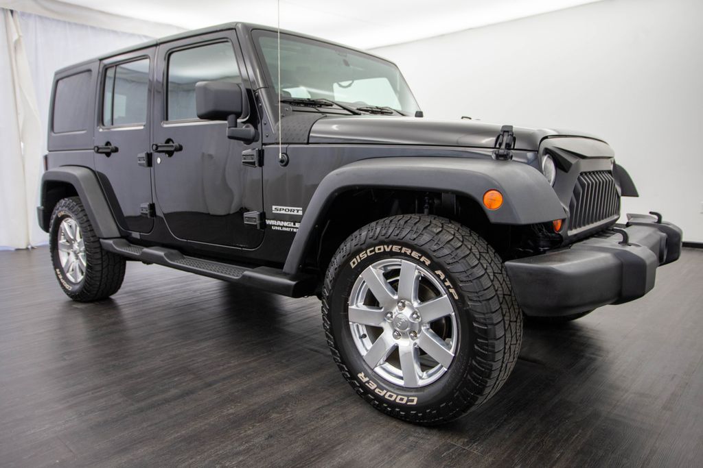 2011 Jeep Wrangler Unlimited 4WD 4dr Sport - 22319706 - 27