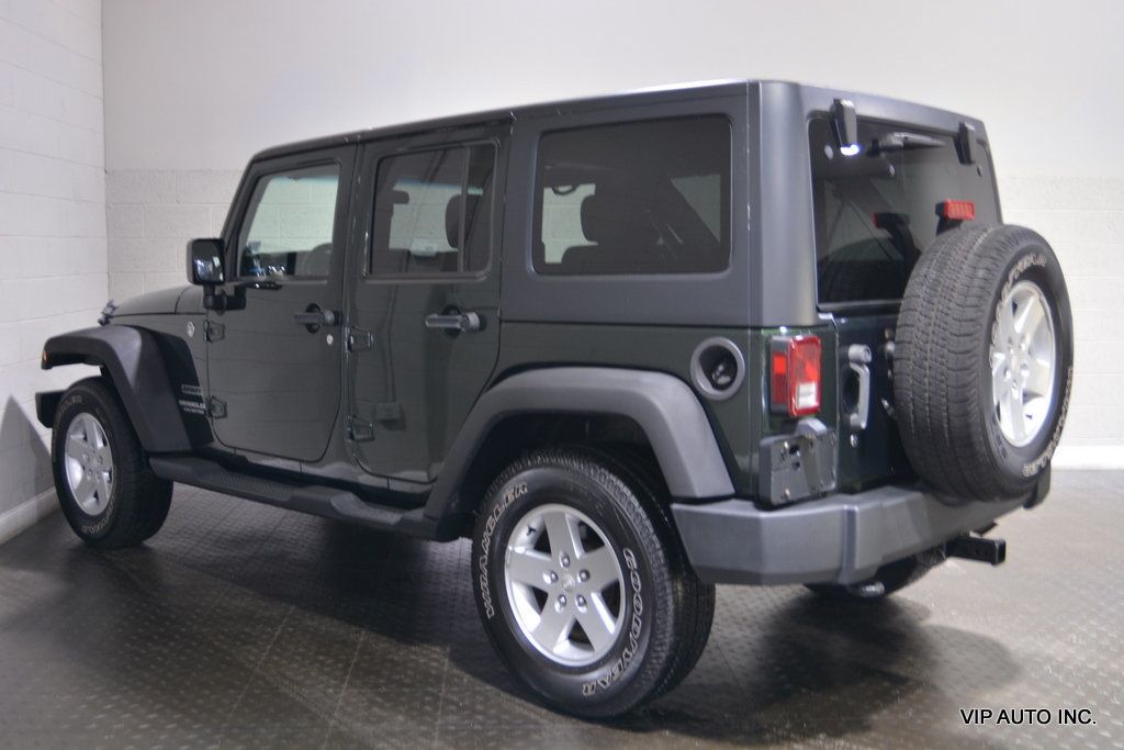 2011 Jeep Wrangler Unlimited 4WD 4dr Sport - 22020716 - 42