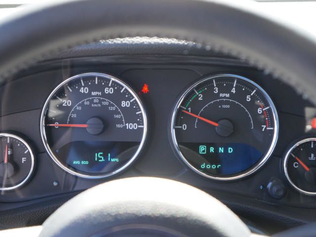 2011 Jeep Wrangler Unlimited 4WD 4dr Sport - 11851672 - 9