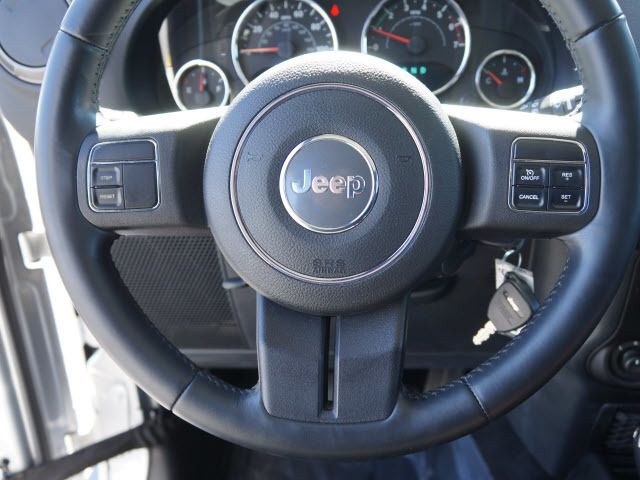 2011 Jeep Wrangler Unlimited 4WD 4dr Sport - 11851672 - 10