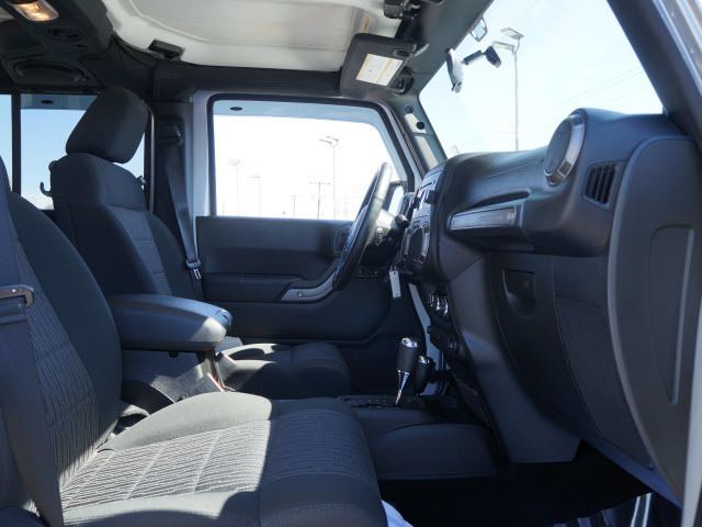 2011 Jeep Wrangler Unlimited 4WD 4dr Sport - 11851672 - 15