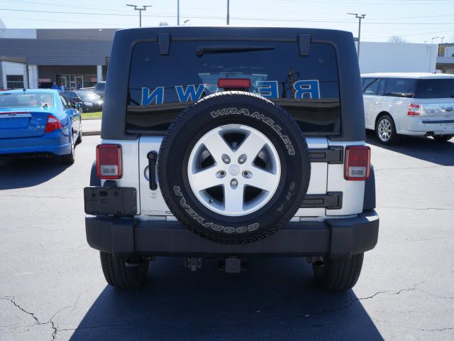 2011 Jeep Wrangler Unlimited 4WD 4dr Sport - 11851672 - 20
