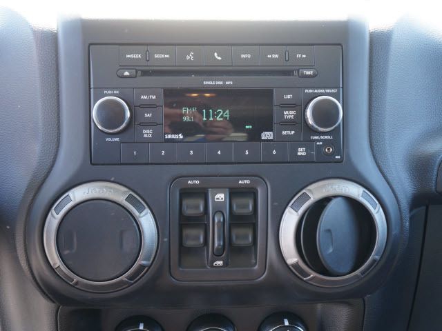 2011 Jeep Wrangler Unlimited 4WD 4dr Sport - 11851672 - 7