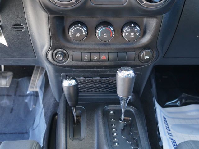 2011 Jeep Wrangler Unlimited 4WD 4dr Sport - 11851672 - 8