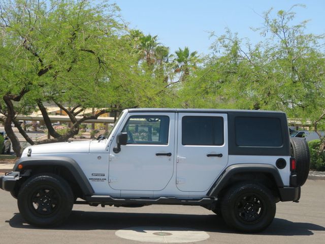 2011 Jeep Wrangler Unlimited 4X34 WRANGLER HARD TOP SPORT 31 SERVICE RECORDS EXTRA CLEAN  - 23030431 - 1