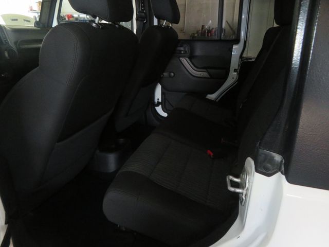 2011 Jeep Wrangler Unlimited 4X34 WRANGLER HARD TOP SPORT 31 SERVICE RECORDS EXTRA CLEAN  - 23030431 - 22