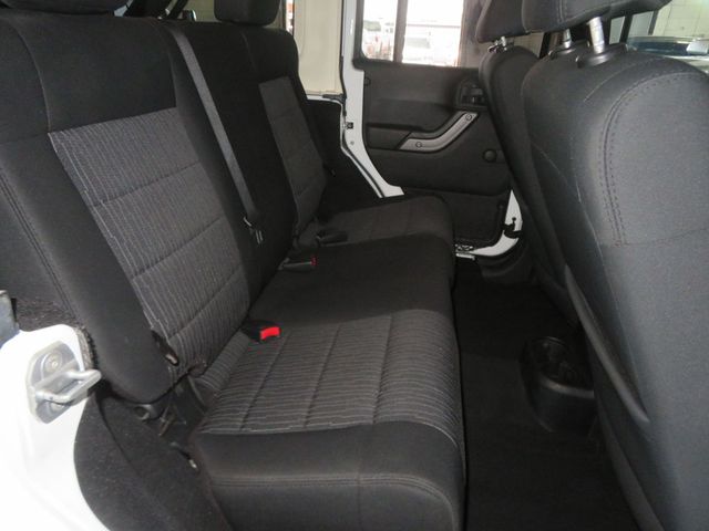 2011 Jeep Wrangler Unlimited 4X34 WRANGLER HARD TOP SPORT 31 SERVICE RECORDS EXTRA CLEAN  - 23030431 - 28