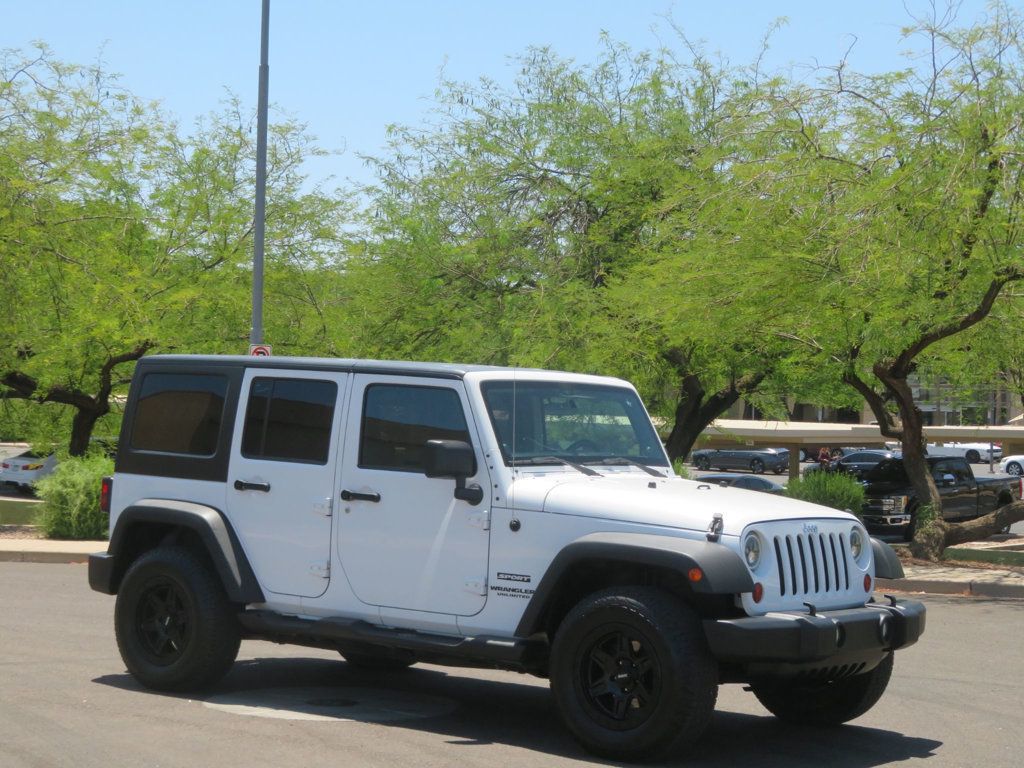 2011 Jeep Wrangler Unlimited 4X34 WRANGLER HARD TOP SPORT 31 SERVICE RECORDS EXTRA CLEAN  - 23030431 - 3