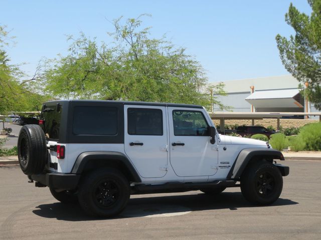 2011 Jeep Wrangler Unlimited 4X34 WRANGLER HARD TOP SPORT 31 SERVICE RECORDS EXTRA CLEAN  - 23030431 - 5