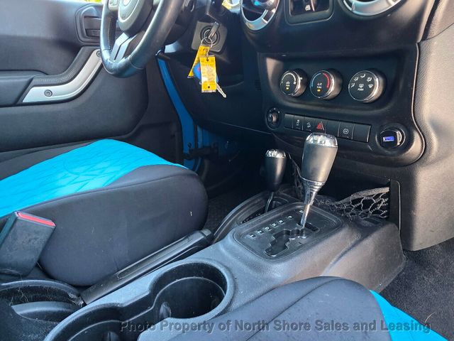 2011 Jeep Wrangler Unlimited Custom Jeep 4 Door - 23024742 - 20