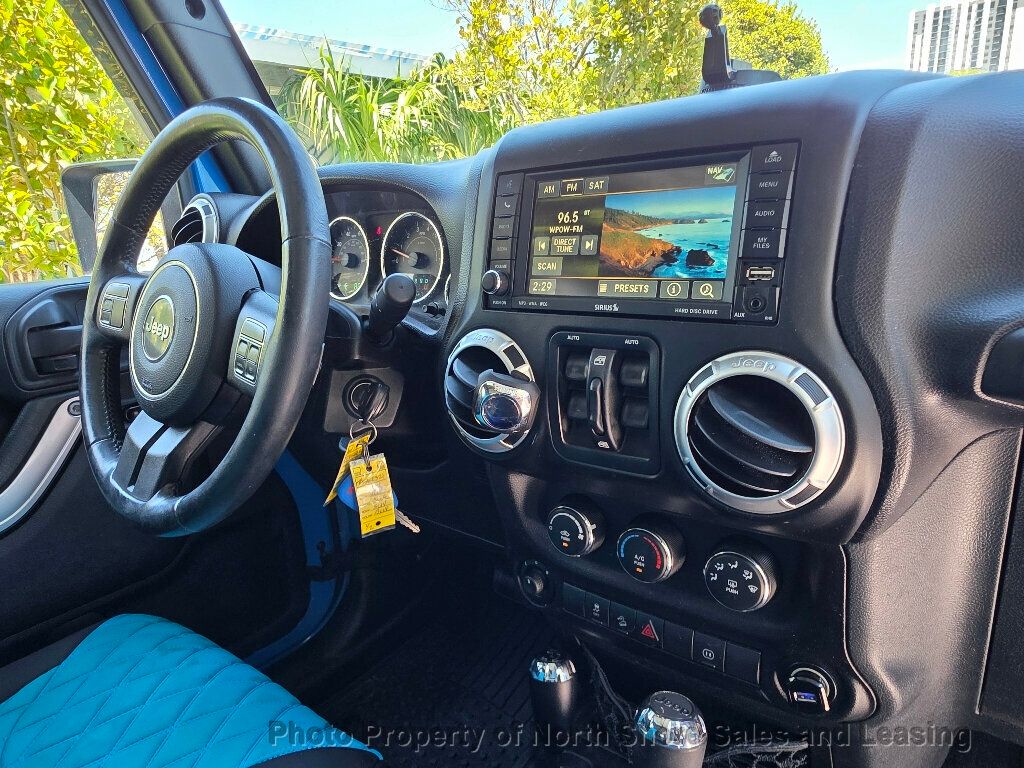 2011 Jeep Wrangler Unlimited Custom Jeep 4 Door - 23024742 - 22