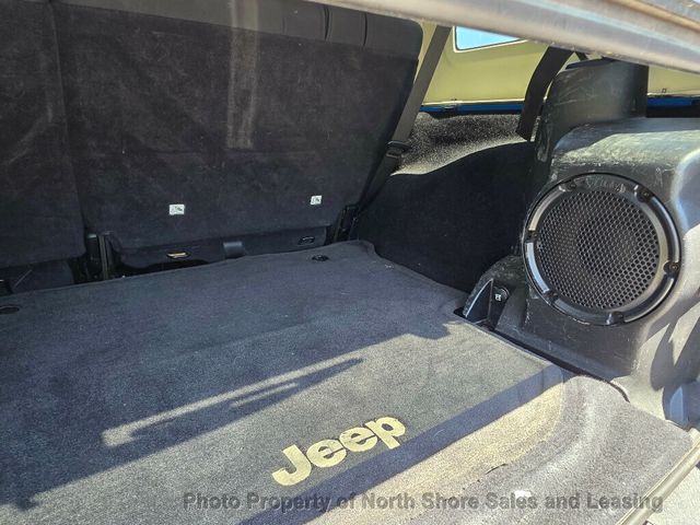 2011 Jeep Wrangler Unlimited Custom Jeep 4 Door - 23024742 - 26