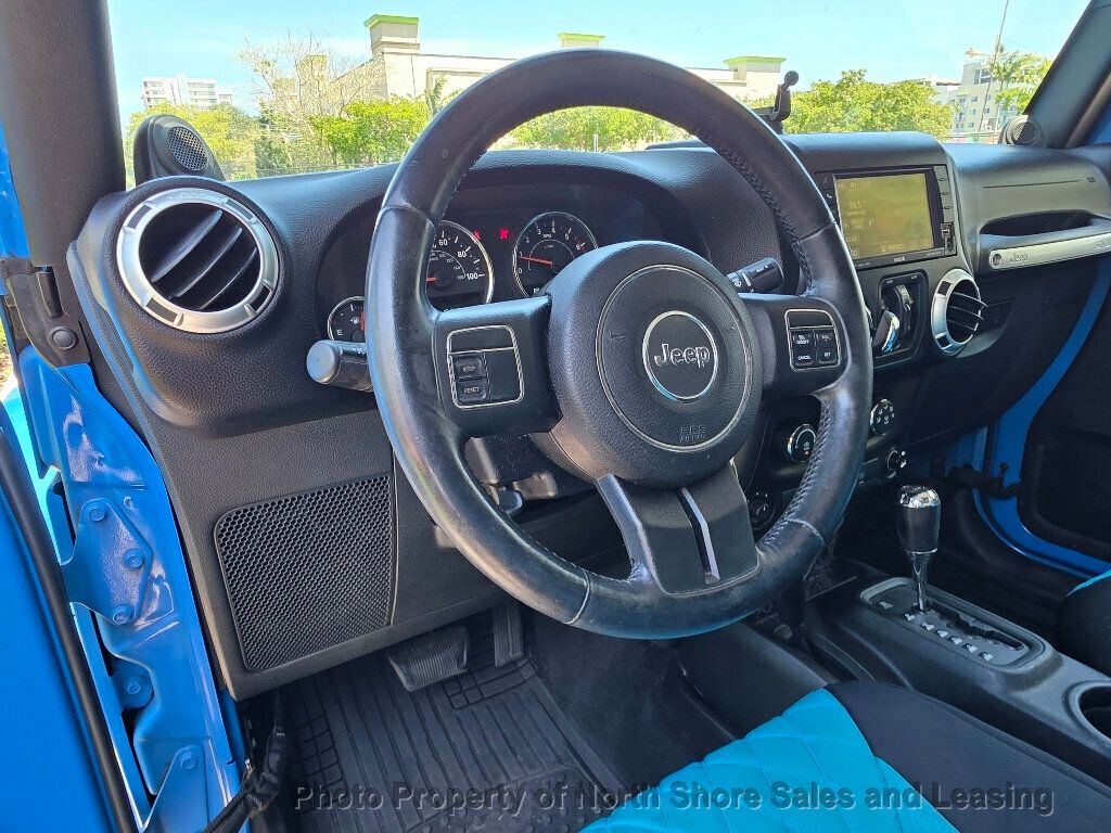 2011 Jeep Wrangler Unlimited Custom Jeep 4 Door - 23024742 - 28