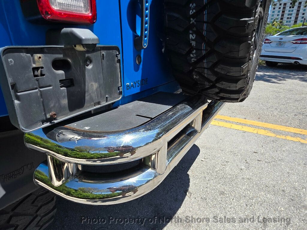 2011 Jeep Wrangler Unlimited Custom Jeep 4 Door - 23024742 - 37