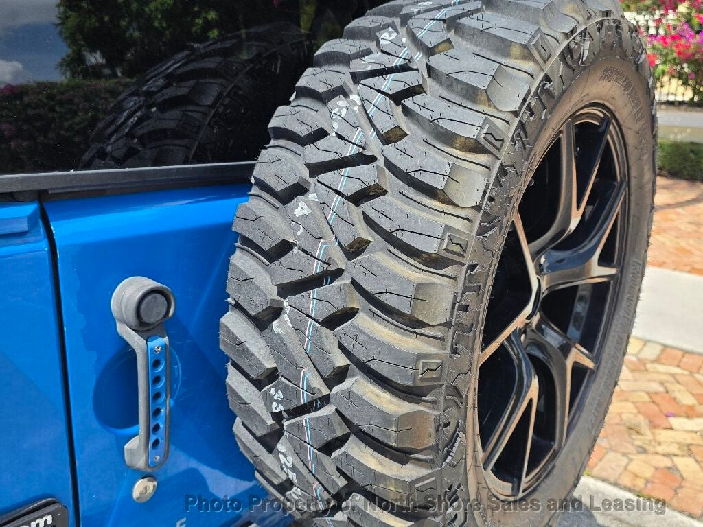 2011 Jeep Wrangler Unlimited Custom Jeep 4 Door - 23024742 - 70