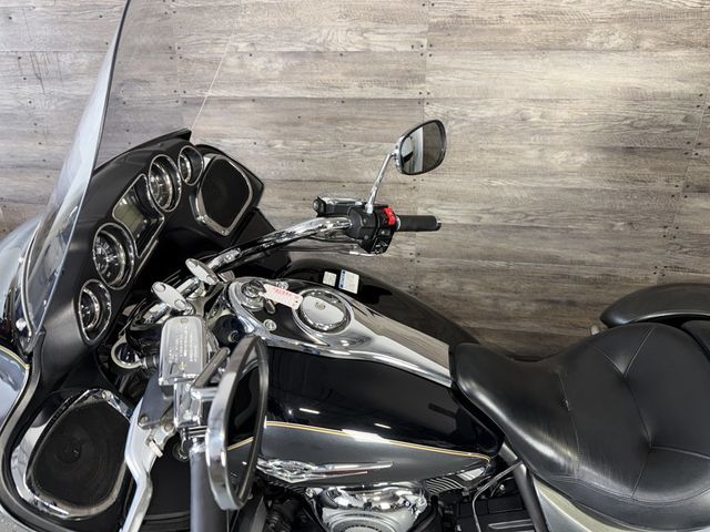 2011 Kawasaki Vulcan 1700 Voyager ABS One Owner! - 23096296 - 11