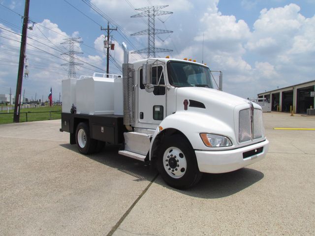 2011 Kenworth T370 Fuel - Lube Service Truck - 20729234 - 1
