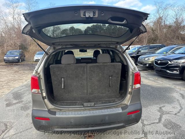 2011 Kia Sorento 2WD 4dr I4 LX - 22958755 - 9