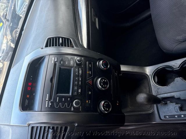 2011 Kia Sorento 2WD 4dr I4 LX - 22958755 - 6