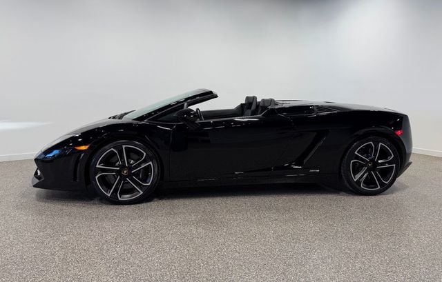 2011 Lamborghini Gallardo 2dr Convertible LP560-4 Spyder - 23015204 - 17