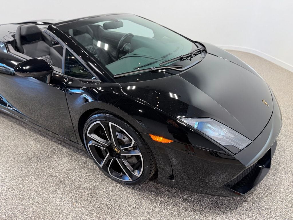 2011 Lamborghini Gallardo 2dr Convertible LP560-4 Spyder - 23015204 - 32