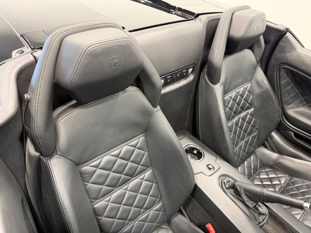 2011 Lamborghini Gallardo 2dr Convertible LP560-4 Spyder - 23015204 - 37