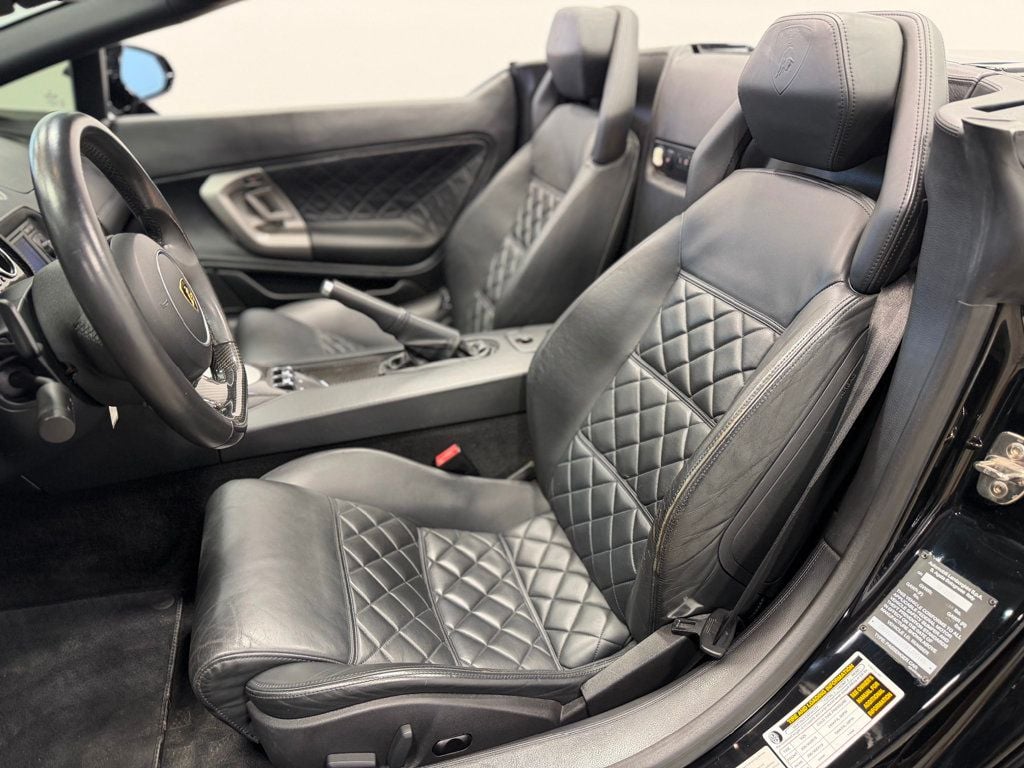 2011 Lamborghini Gallardo 2dr Convertible LP560-4 Spyder - 23015204 - 7