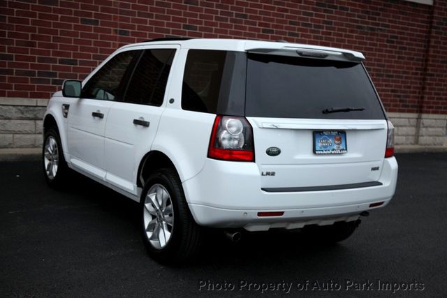 2011 Land Rover LR2 AWD 4dr HSE - 22984987 - 16