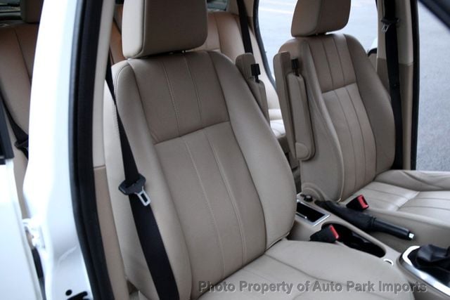 2011 Land Rover LR2 AWD 4dr HSE - 22984987 - 28