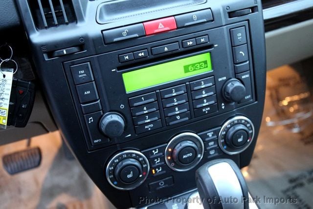 2011 Land Rover LR2 AWD 4dr HSE - 22984987 - 33