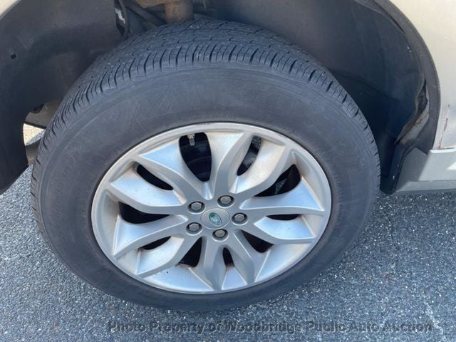 2011 Land Rover LR2 AWD 4dr HSE - 23018881 - 27