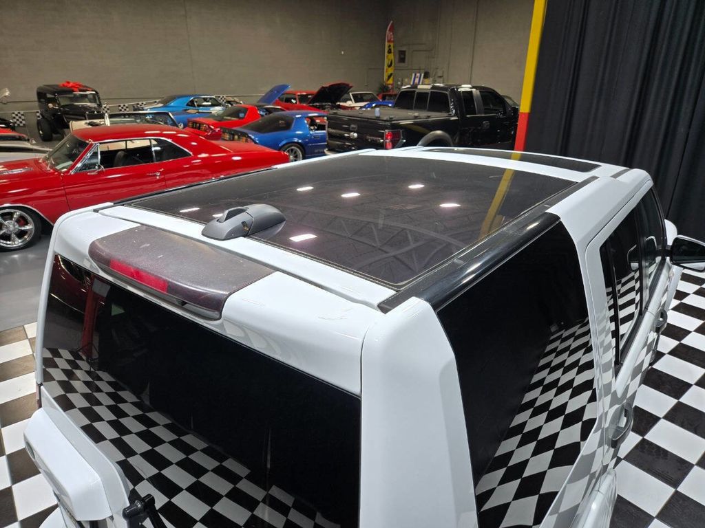 2011 Land Rover LR4 Base 4x4 4dr SUV - 22970264 - 9